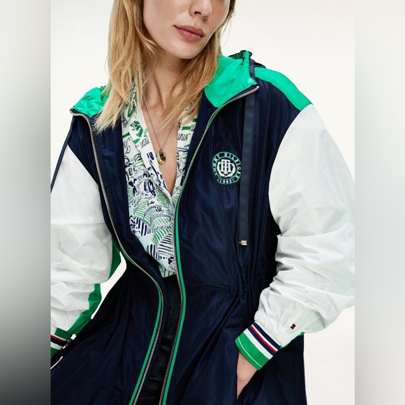 NWT Tommy Hilfiger Women Essential Water Repellent Colour-Blocked Parka size XS - Picture 3 of 10